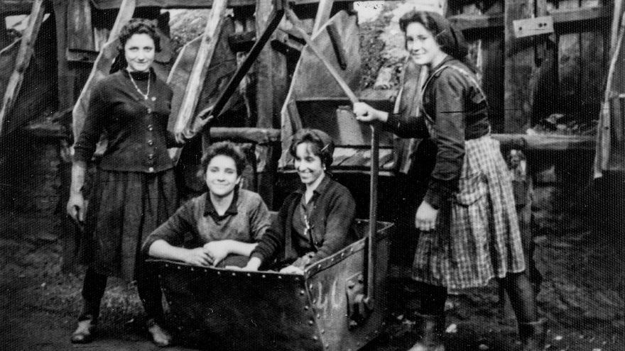 Las mujeres también bajaron a la mina: tres libros recuperan la historia de 