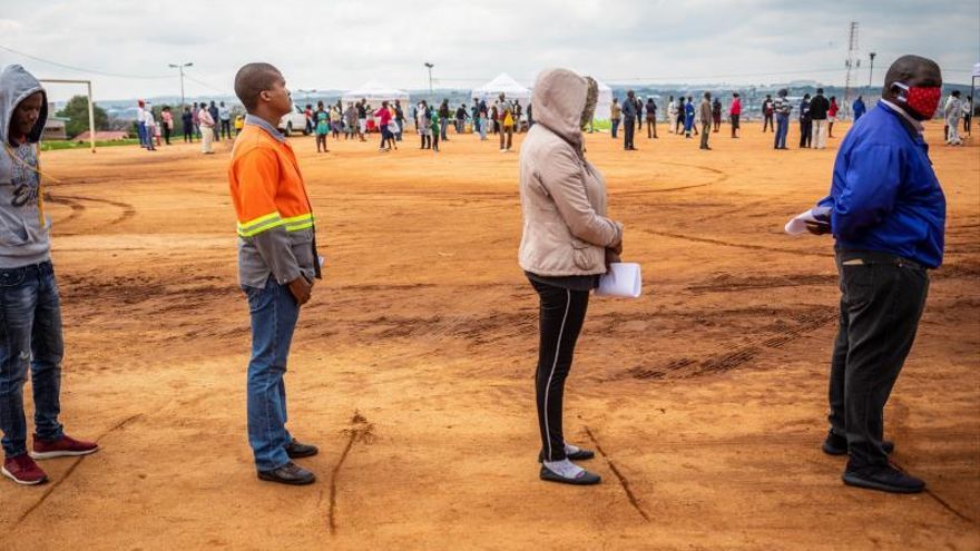 Lecciones de un año de pandemia en África: toma medidas rápido y no te relajes cuando llegue la siguiente ola