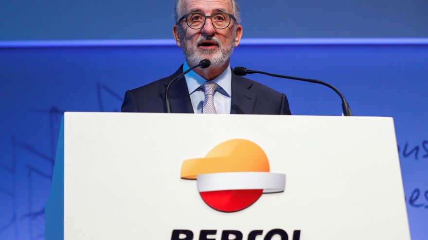 Repsol aspira a fondos europeos para 30 proyectos con 6.000 millones de inversión y arremete contra la ley de cambio climático