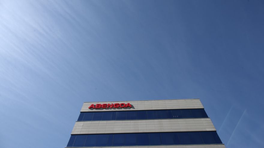 Abengoa pide 249 millones al fondo de rescate del Estado tras declarar el concurso de acreedores