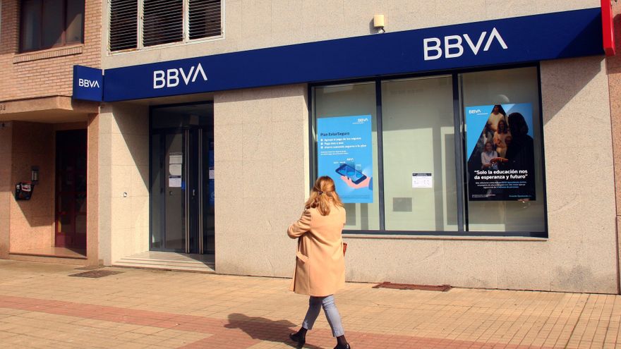 BBVA rebaja en 350 personas su ERE pero los sindicatos mantienen que es 