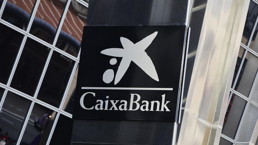 CaixaBank reduce su ERE hasta los 7.791 afectados, recolocando a 500 trabajadores en otras filiales