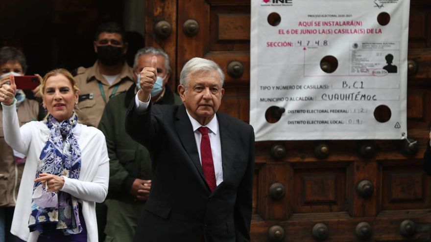 López Obrador retiene la mayoría en el Congreso de México, según los resultados preliminares