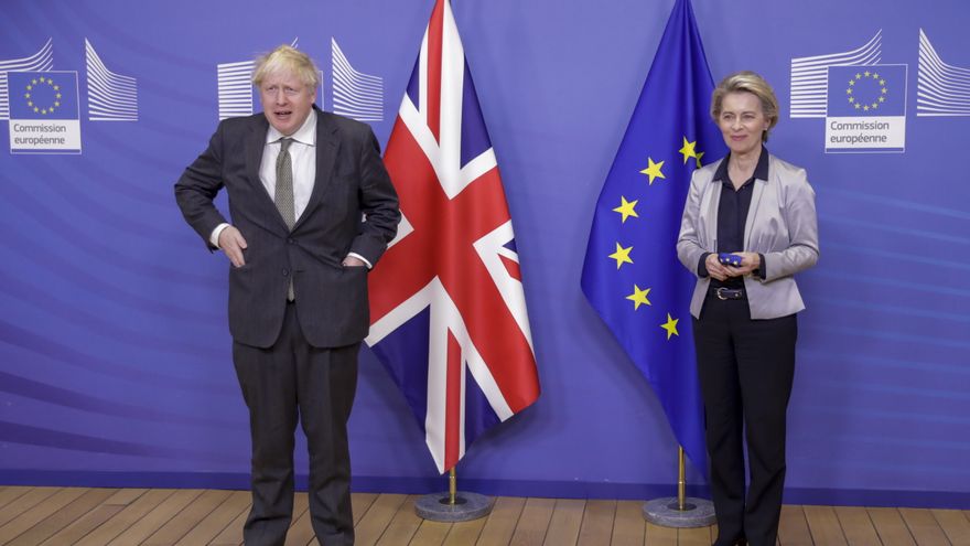 El Brexit estalla de nuevo: Bruselas acusa a Johnson de saltarse el derecho internacional con Irlanda del Norte