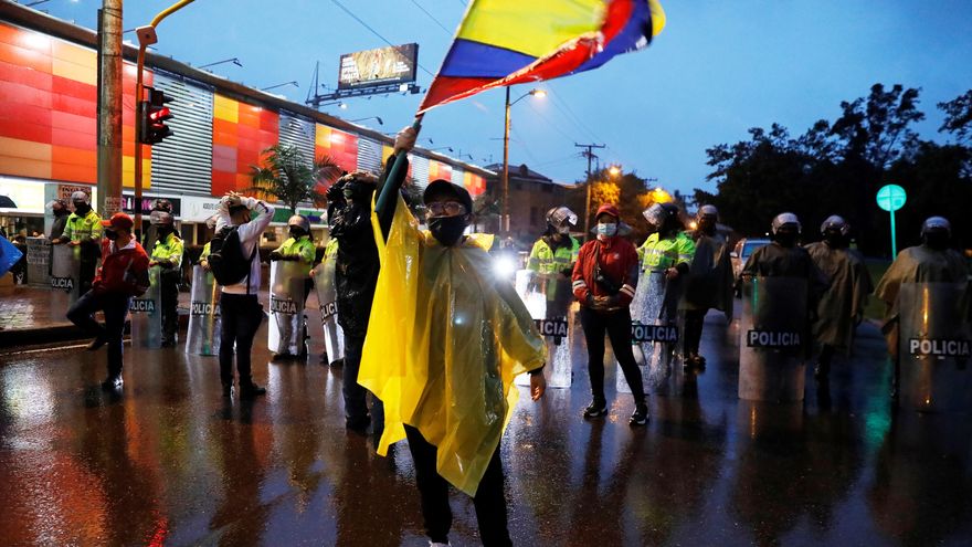 Qué está pasando en Colombia y por qué la fallida reforma fiscal provocó tantas protestas