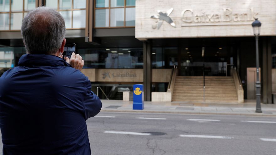 CaixaBank gana 4.786 millones en plena negociación del ERE tras absorber a Bankia