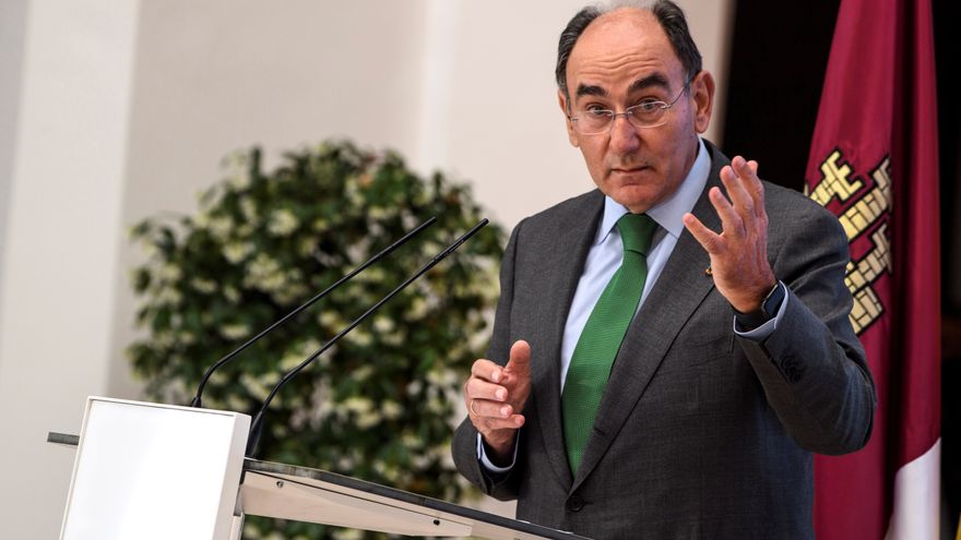 El juez imputa al presidente de Iberdrola por los contratos con Villarejo