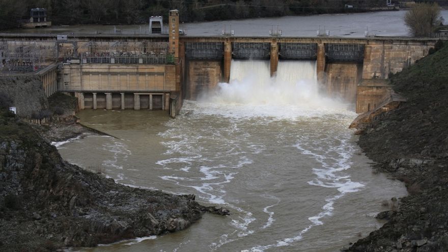 El Gobierno sacará a concurso dos hidroeléctricas de Iberdrola cuya concesión vence a partir de 2024