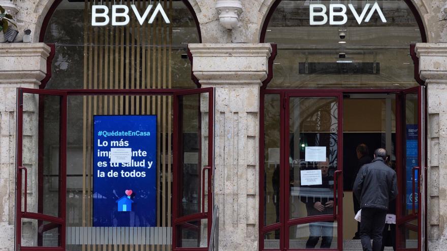 El beneficio de la gran banca hasta septiembre se dispara un 33%: 16.000 millones