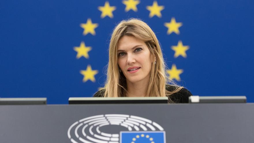 La eurodiputada Eva Kaili sigue arrestada por el Qatargate tras perderse la vista judicial por una huelga de funcionarios de prisiones