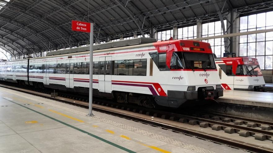 Los usuarios de Renfe y Rodalies podrán adquirir este jueves los abonos gratuitos para los próximos cuatro meses