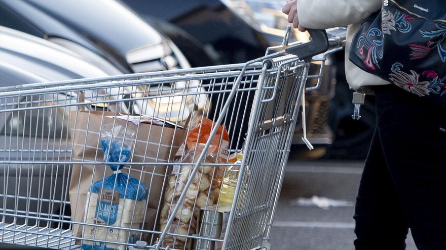 La inflación cae al 5,8% en diciembre, pero los alimentos se disparan