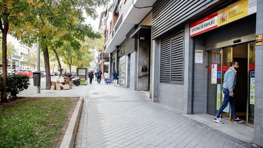 El Banco de España reconoce el impacto positivo del SMI y el apoyo de la reforma laboral al consumo