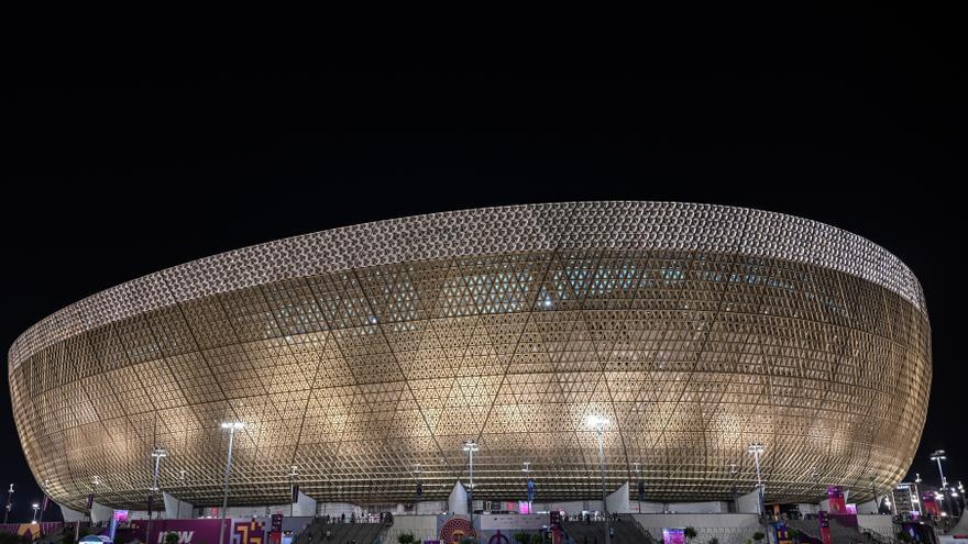 Un trabajador migrante muere tras caer de uno de los estadios del Mundial de Qatar