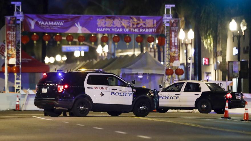 La Policía localiza sin vida al sospechoso del tiroteo que ha dejado al menos 10 muertos en California