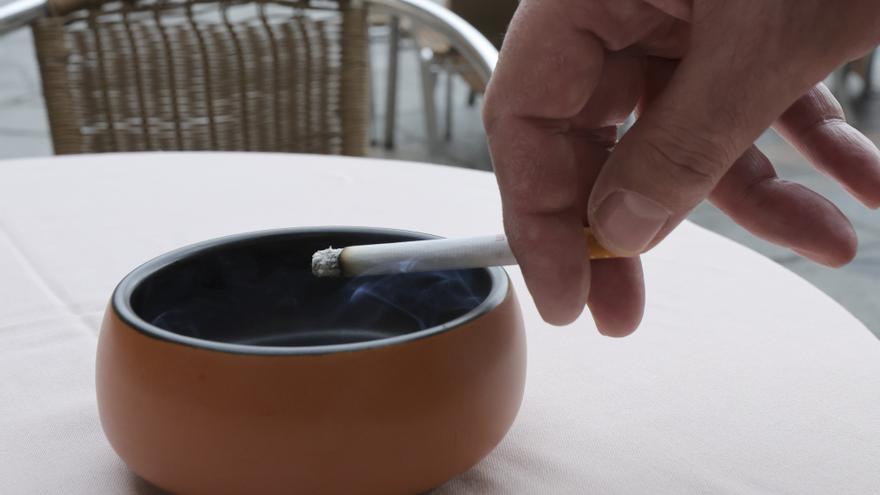 Sanidad financia un nuevo tratamiento para dejar de fumar