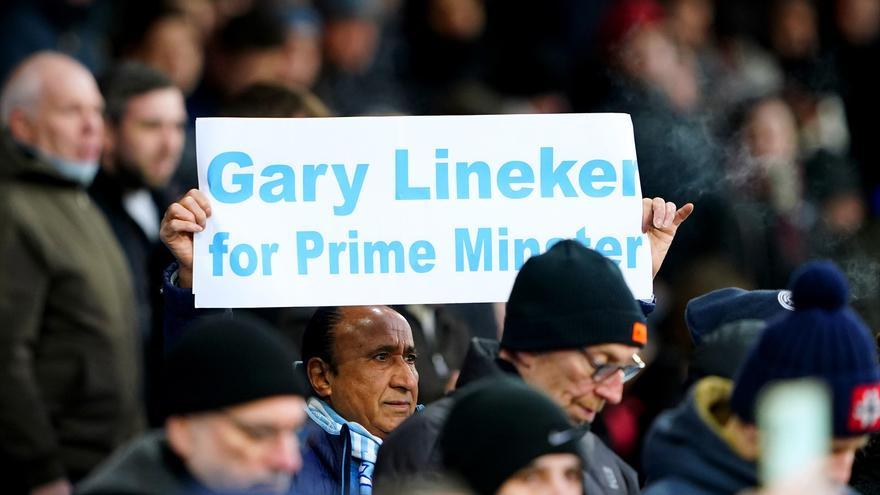 La BBC devuelve a Gary Lineker a su programa, pide perdón y se compromete a revisar sus normas de redes sociales