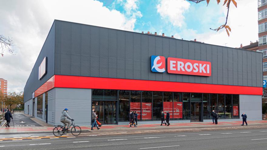 Eroski ofrece una cesta de la compra con 600 productos básicos a menos de 2 euros