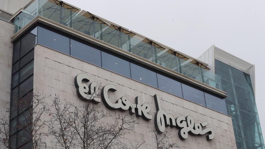 El plan de reestructuración de El Corte Inglés afectará a 2.324 trabajadores