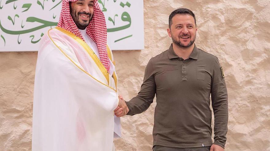 Arabia Saudí ensaya la nueva estrategia del príncipe Mohamed bin Salman para recuperar su papel de líder regional