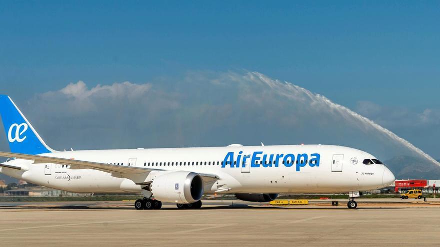 Los pilotos de Air Europa convocan más huelgas a finales de mayo y amenazan con extenderlas al verano