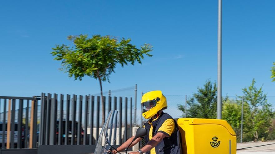 Más de 84.000 personas se examinarán este domingo para acceder a los 7.757 puestos fijos de Correos