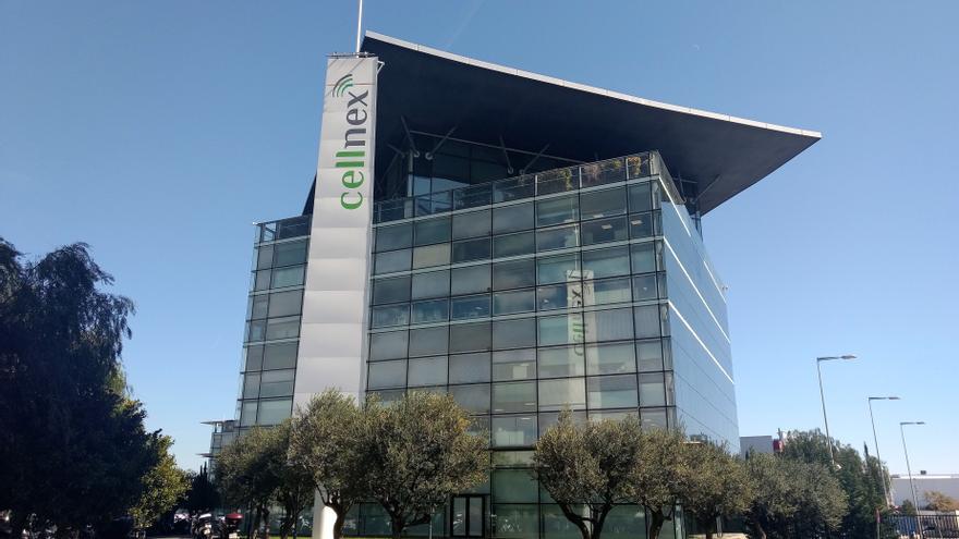 El gigante español de torres de telefonía cambia la cúpula presionado por la deuda tras una cruenta guerra entre fondos