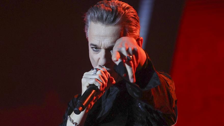 Depeche Mode desafía a la muerte en el primer día de vida del Primavera Sound en Madrid
