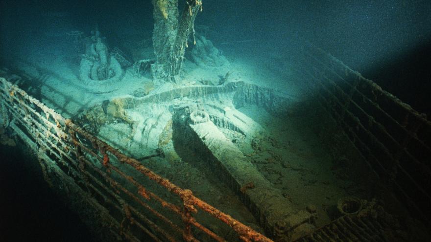 Un submarino turístico que explora los restos del Titanic desaparece en el Atlántico