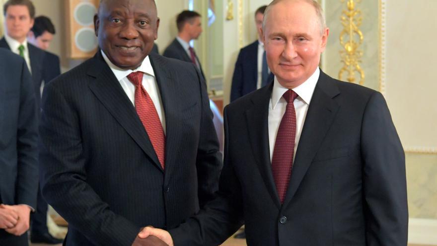 Sudáfrica anuncia que Putin no irá a la cumbre de los BRICS y evita tener que arrestarlo tras meses de polémicas