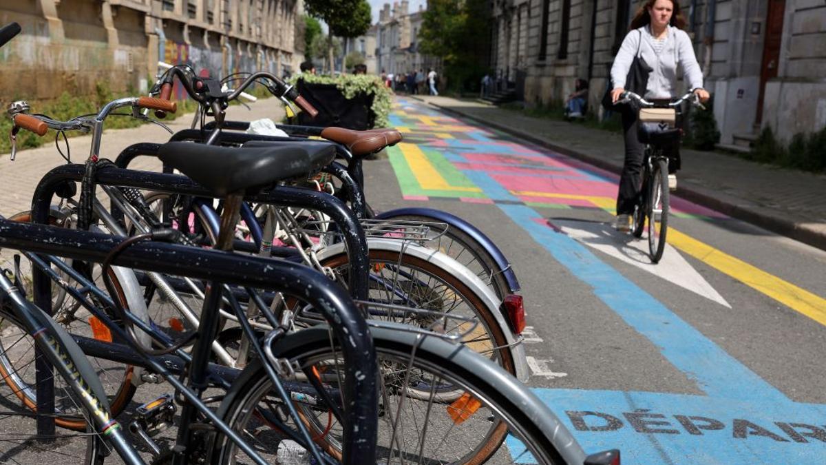 Francia invertirá 6.000 millones de euros en fomentar el uso de la bicicleta