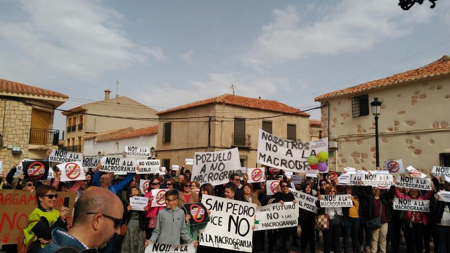 Proteger el suelo rústico, la nueva fórmula de un pueblo de Albacete para blindarse contra las macrogranjas