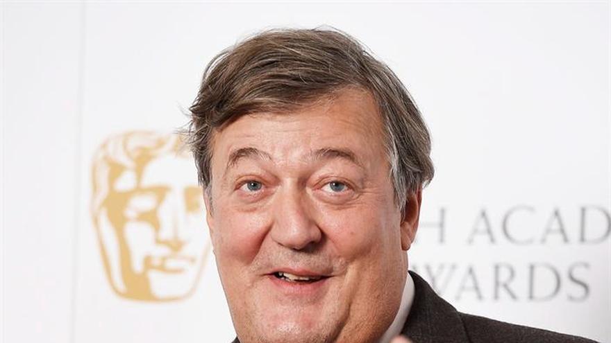 Stephen Fry afirma que una IA ha utilizado sus audiolibros de Harry Potter para usar su voz sin su consentimiento