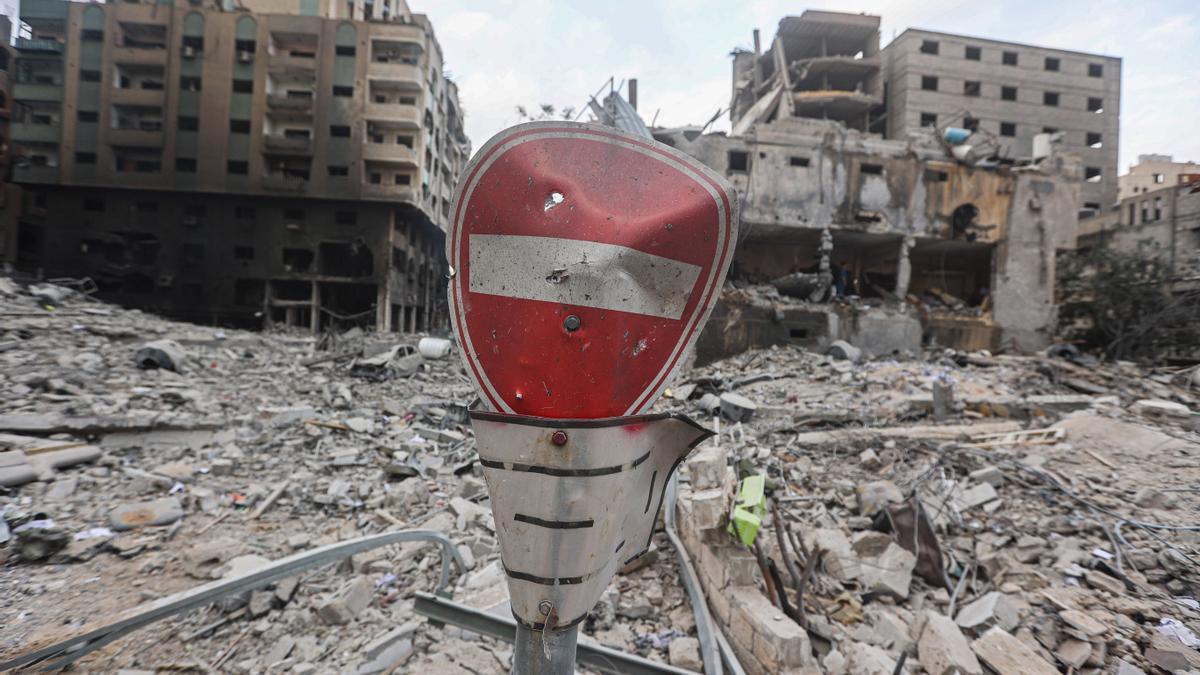 Diario de diez días en el infierno de Gaza: “Me ahogo, toda la casa huele a explosivo”