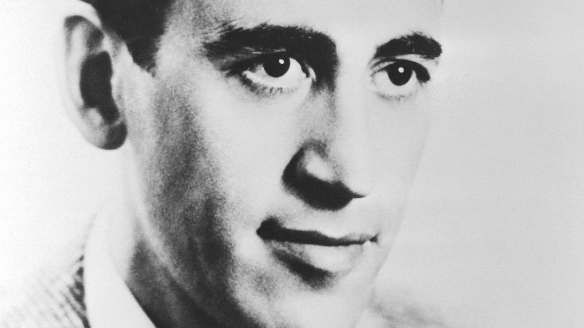 El escritor J. D. Salinger, autor de 