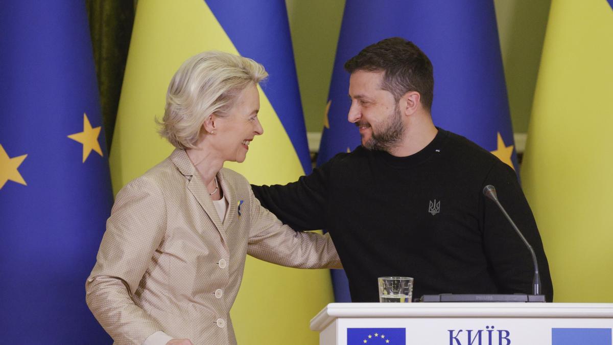 Von der Leyen destaca en Kiev los 