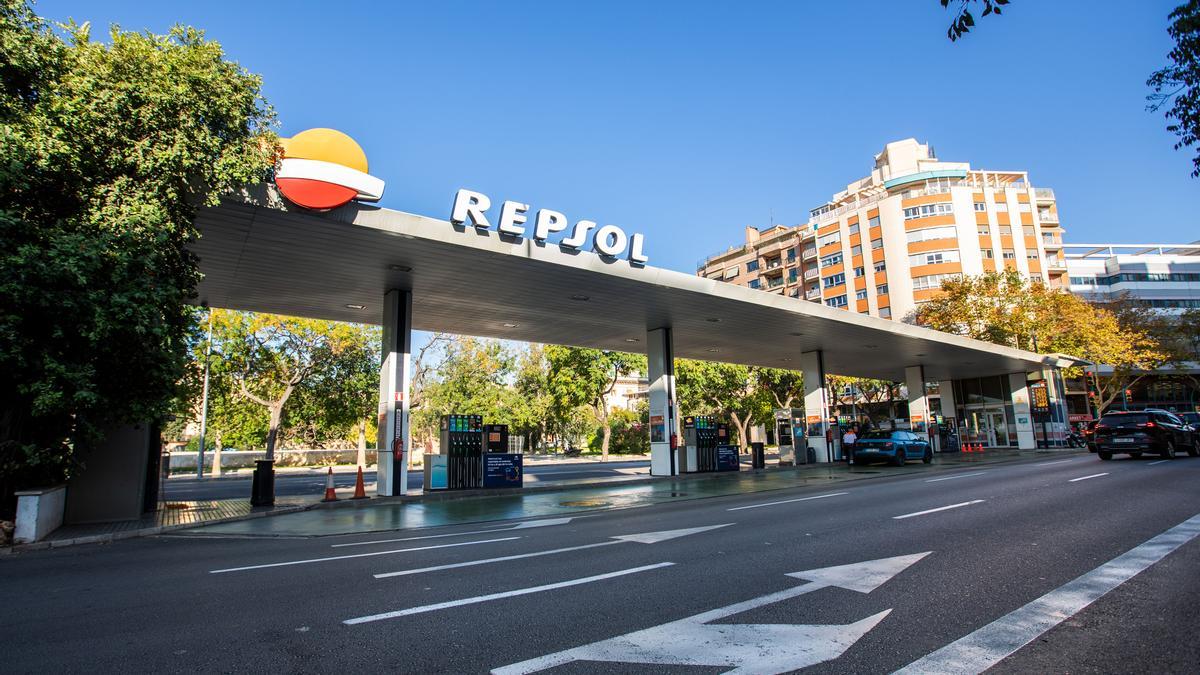 Competencia abre expediente sancionador a Repsol por 