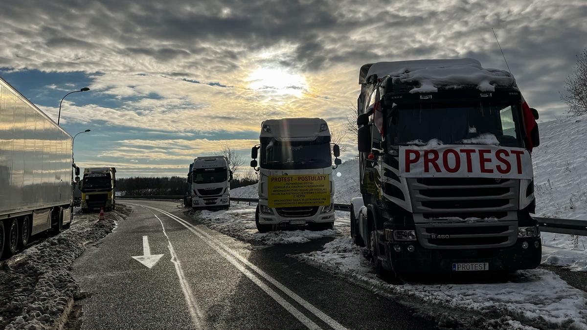 El otro frente de guerra de Ucrania: la disputa comercial con sus vecinos en Europa