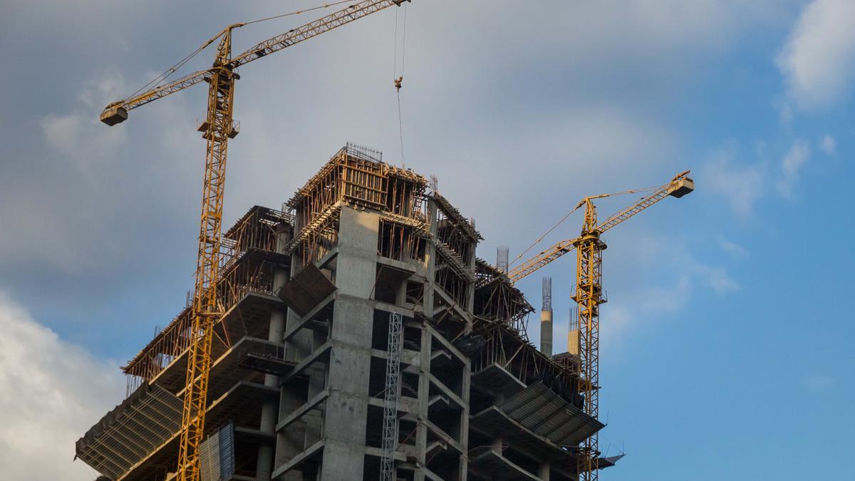 El precio de la vivienda aumentó un 4,5% en el tercer trimestre impulsado por los pisos de nueva construcción