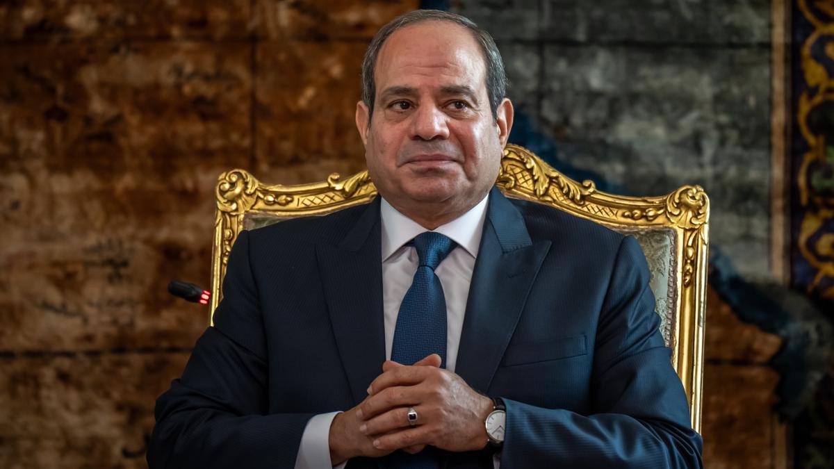 Al Sisi se garantiza seguir al frente de Egipto hasta 2030