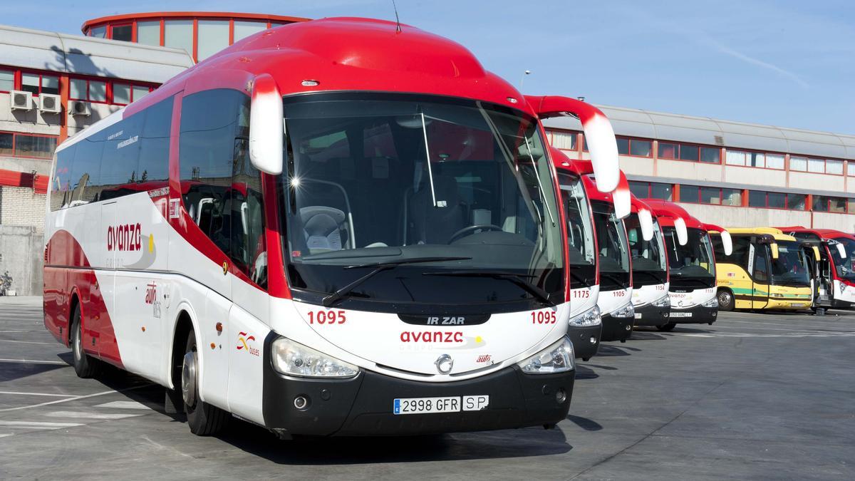 El contrato de la línea de autobús entre Badajoz, Madrid y Valencia queda desierto tras no presentarse ninguna empresa
