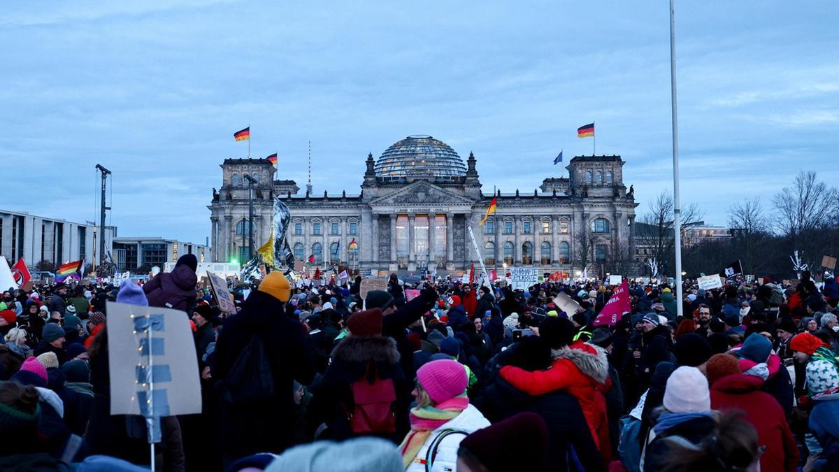 El Constitucional alemán retira la financiación estatal a un partido ultraderechista