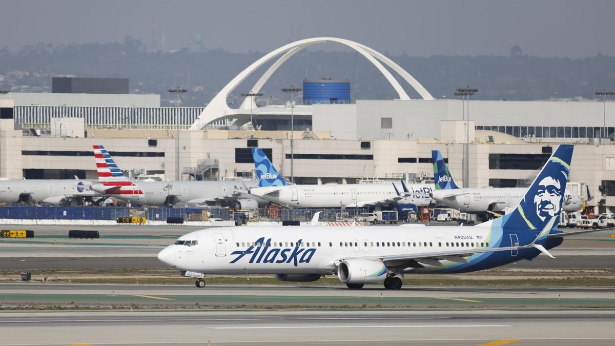 La crisis de las tuercas de los 737 Max golpea a Boeing en plena fiebre de las aerolíneas por renovar sus aviones