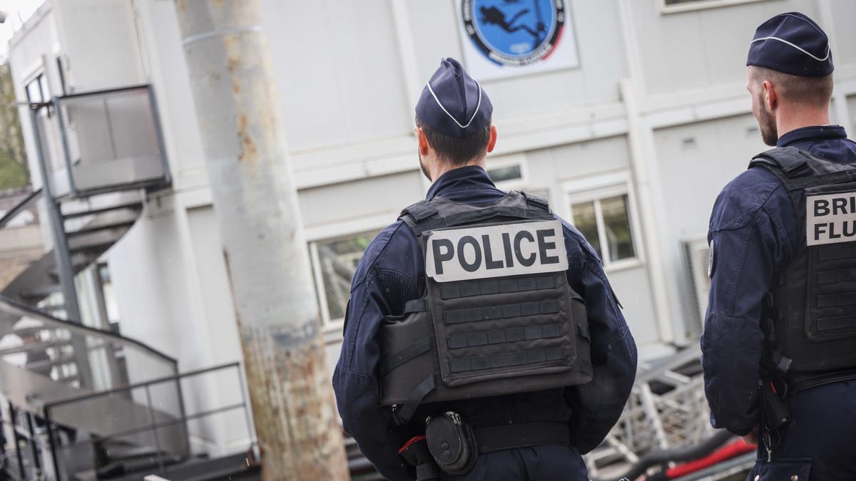 Operación policial en el consulado de Irán en París por la supuesta presencia de un hombre con un dispositivo explosivo
