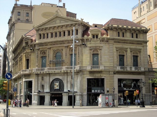 El Palau Marcet, donde se alojaba el antiguo Cine Comedia y en el que Carmen Cervera quiere crear su museo barcelonés.