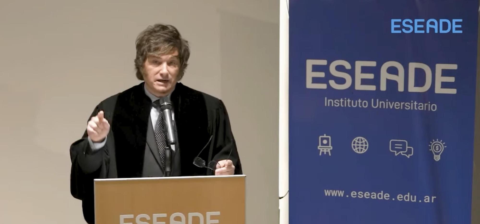 Entrega del doctorado 'honoris causa' de Eseade a Javier Milei.