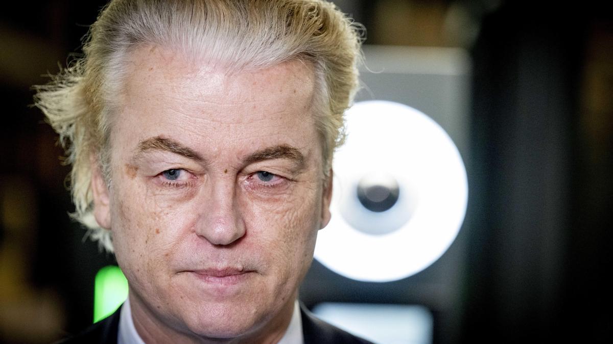 La extrema derecha de Wilders cierra un pacto de gobierno con tres partidos conservadores en Países Bajos