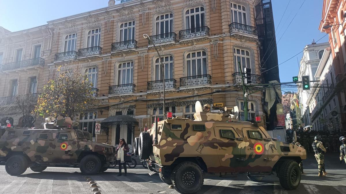 Un grupo de militares toma la sede del gobierno de Bolivia