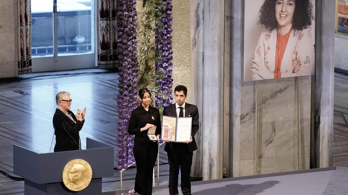 Un tribunal iraní condena a la premio Nobel de la Paz Narges Mohammadi a otro año de prisión