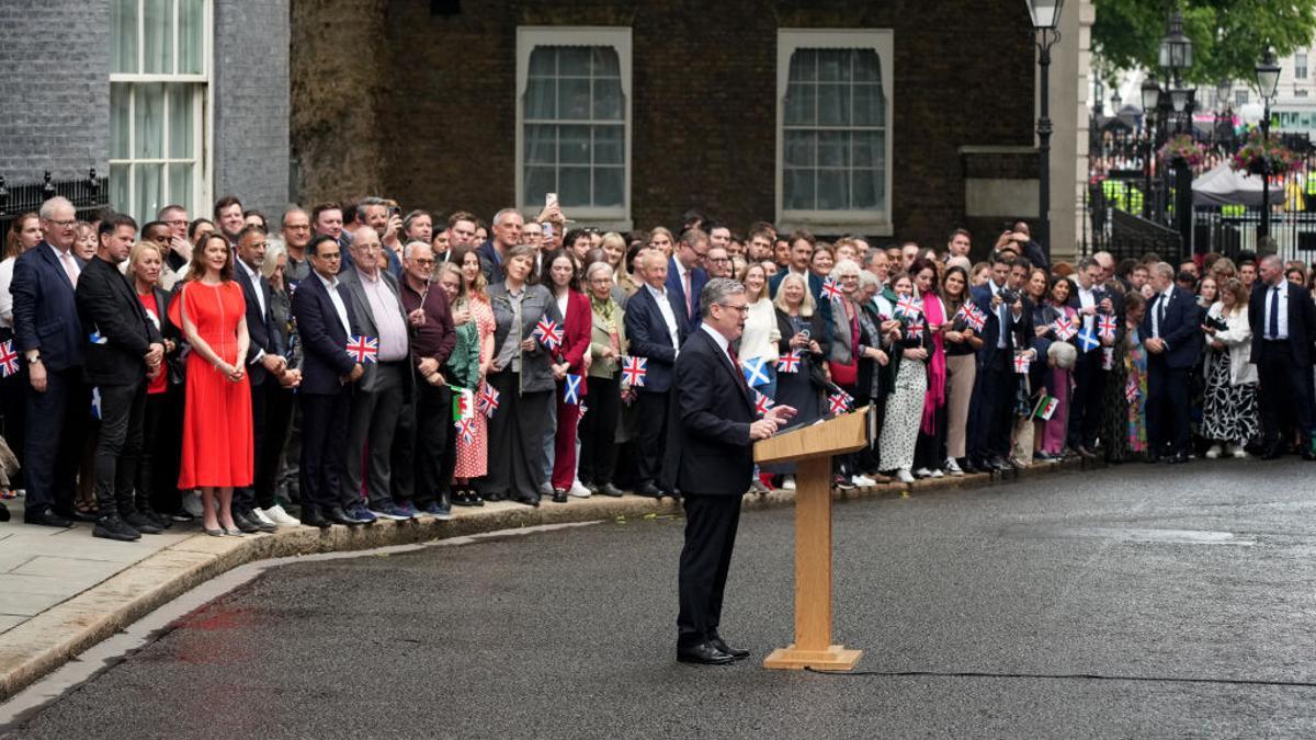 “Vamos a reconstruir el Reino Unido”: la promesa de Keir Starmer y los retos para cumplirla